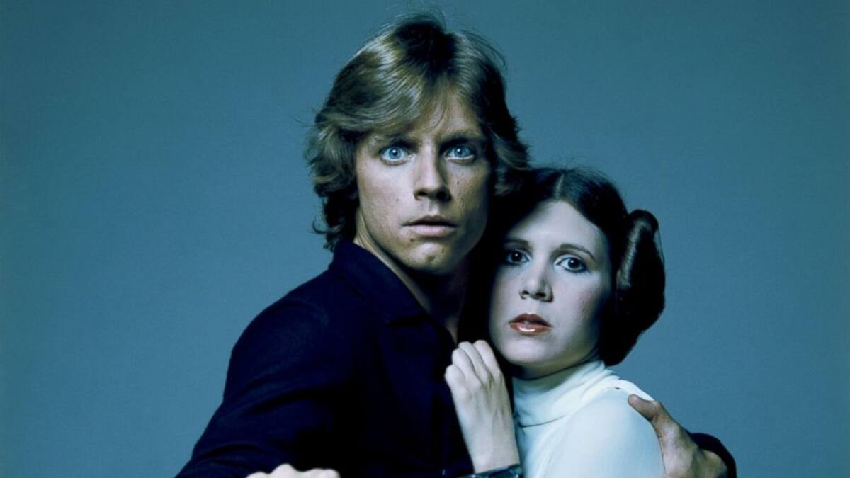 ¡Qué tierno! La reacción de Mark Hamill por la estrella en el Paseo de la Fama de Carrie Fisher