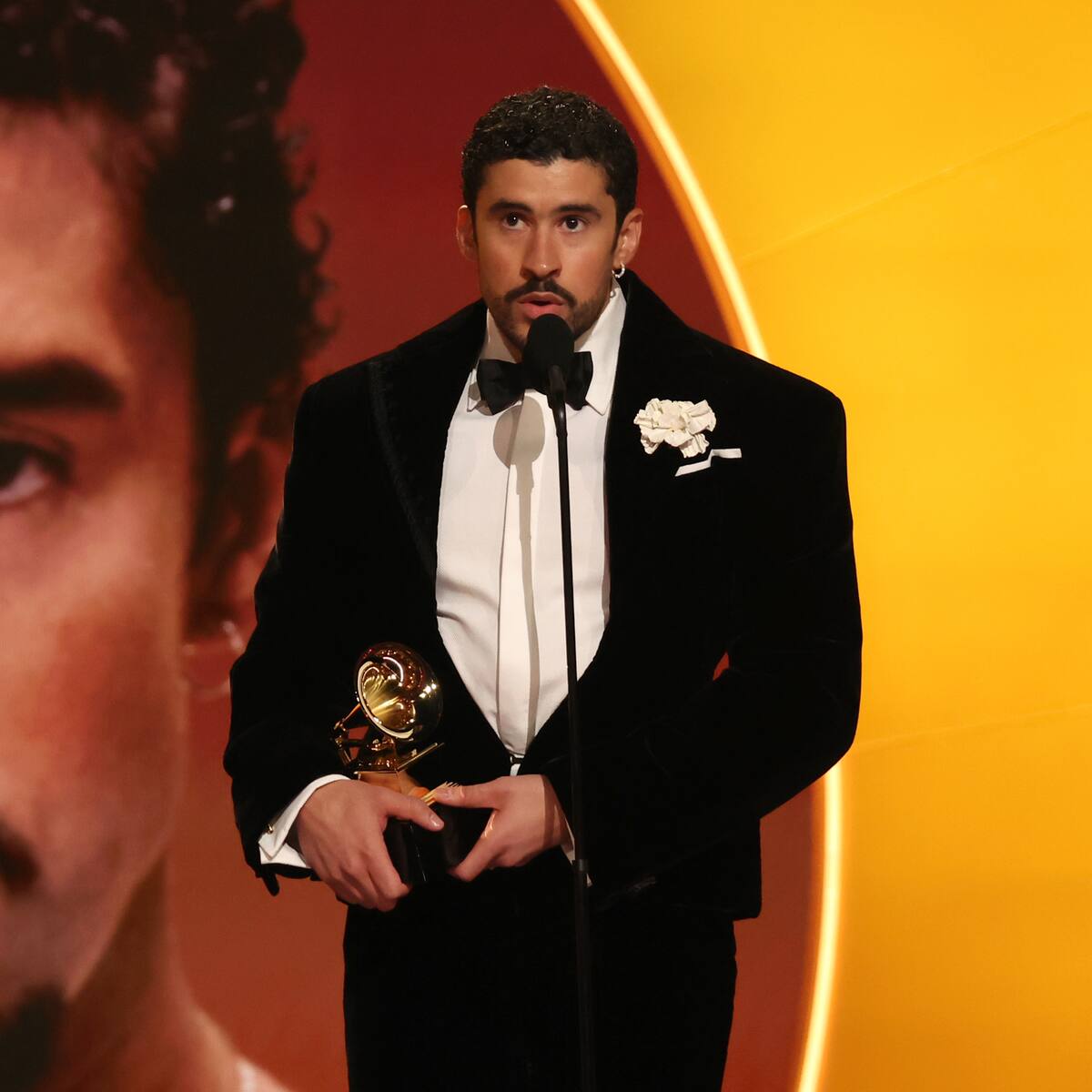 Premios Grammy 2026: Bad Bunny hace historia con "Debí tirar más fotos", el primer disco en español en ganar Álbum del Año