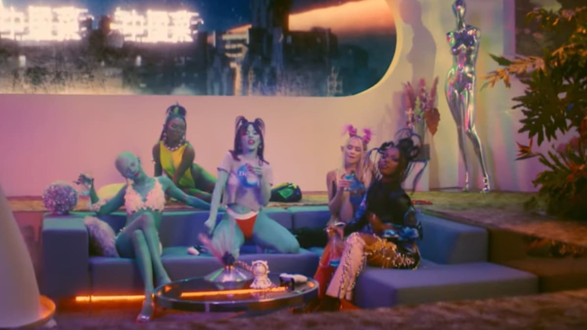 ¡Ya está arriba! Doja Cat lanza su nueva canción y video oficial «Need To Know»