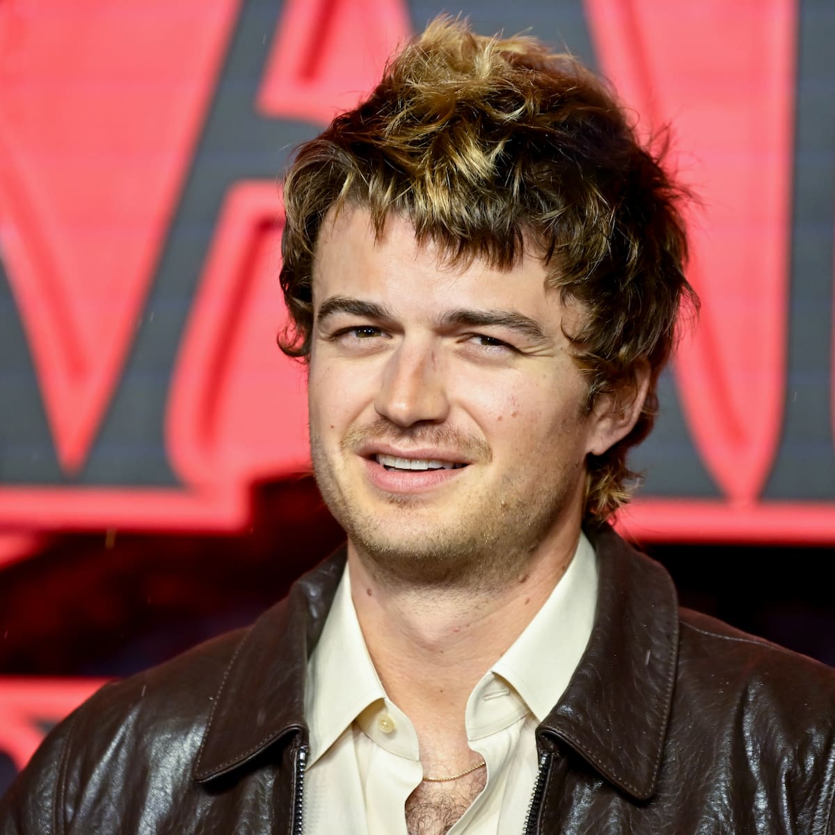 A días de su presentación en Lollapalooza Chile 2026: DJO habría sido visto recorriendo el sur de nuestro país