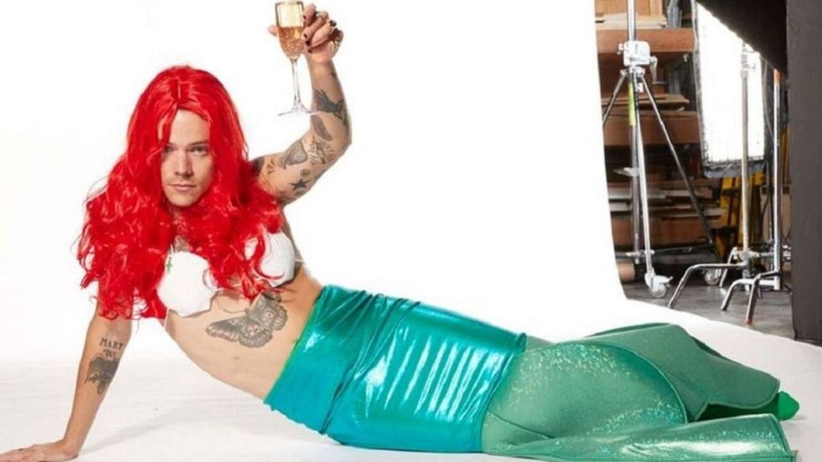 ¡Bajo el mar! Harry Styles se vuelve viral como Ariel de «La Sirenita»