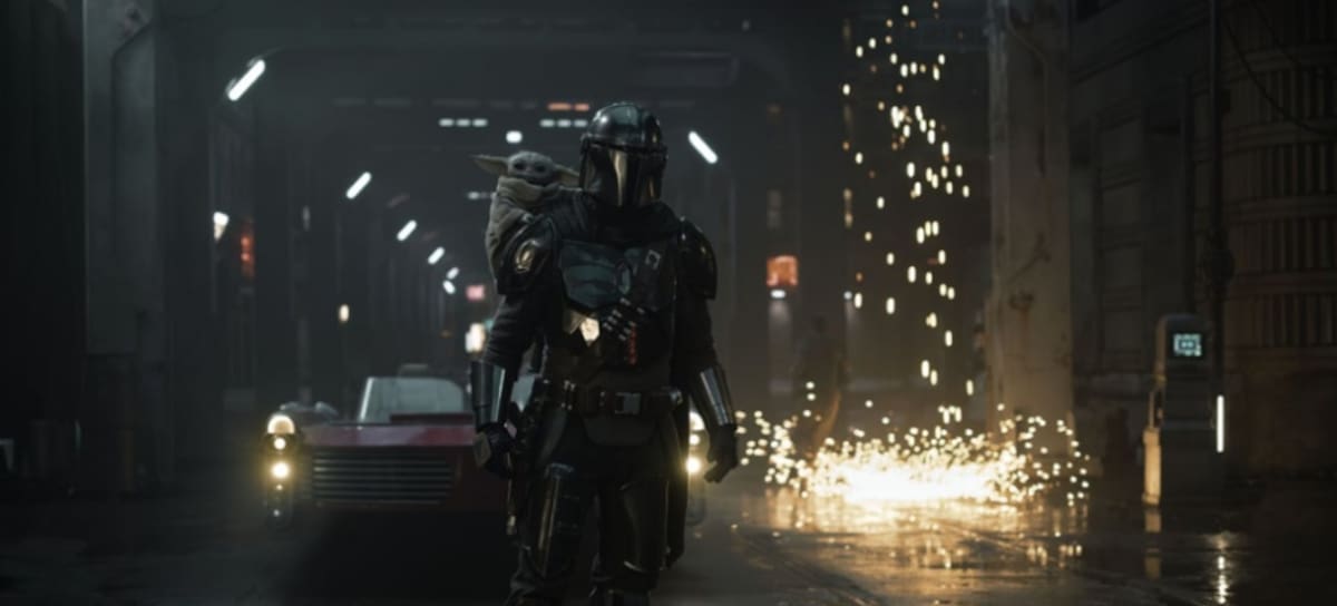 CL - "THE MANDALORIAN AND GROGU"