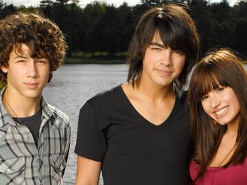Surgen rumores sobre "Camp Rock 3": Negociaciones estarían listas tras la reunión entre Demi Lovato y los Jonas Brothers