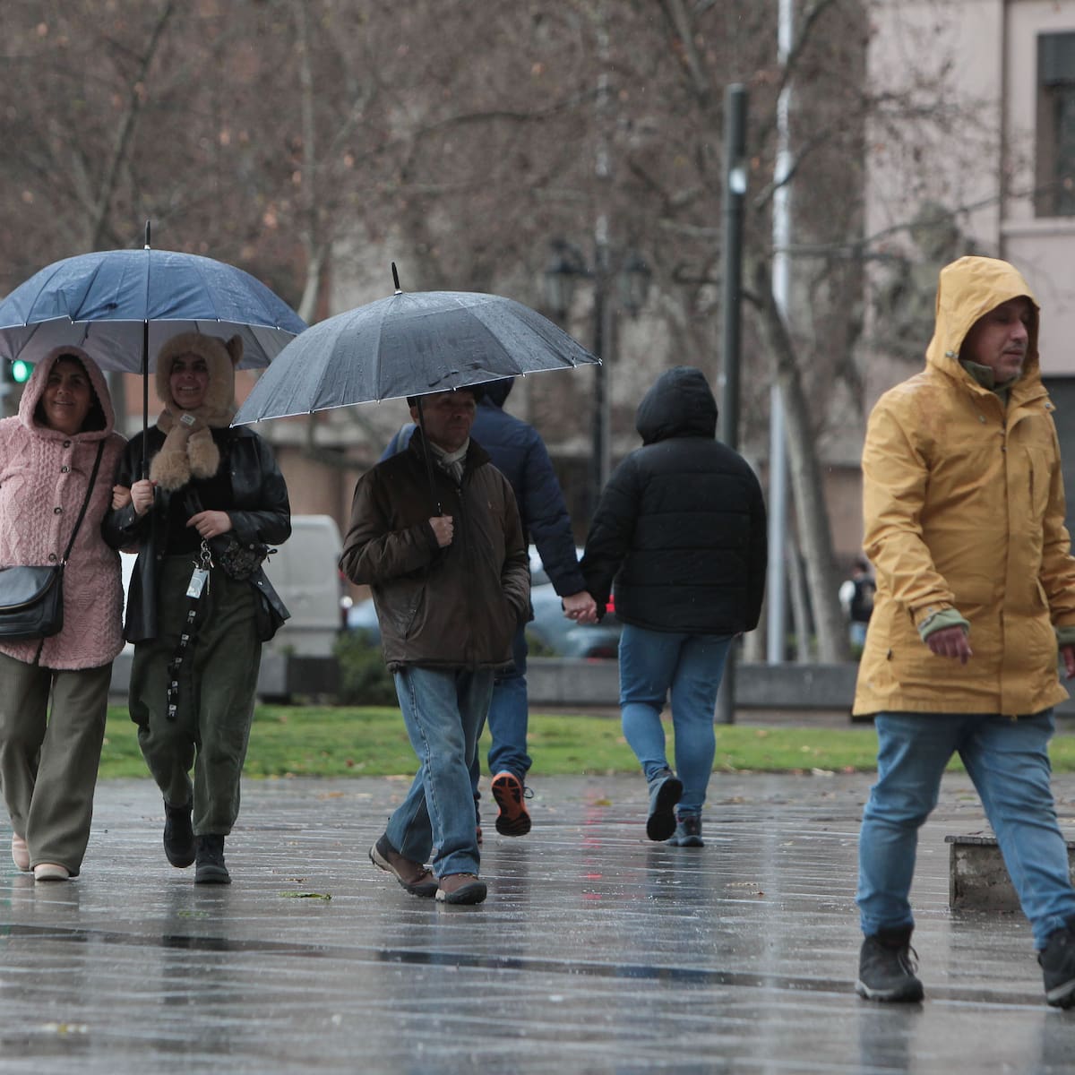 Se aproxima un nuevo sistema frontal: estos son los consejos para prepararte ante las fuertes lluvias