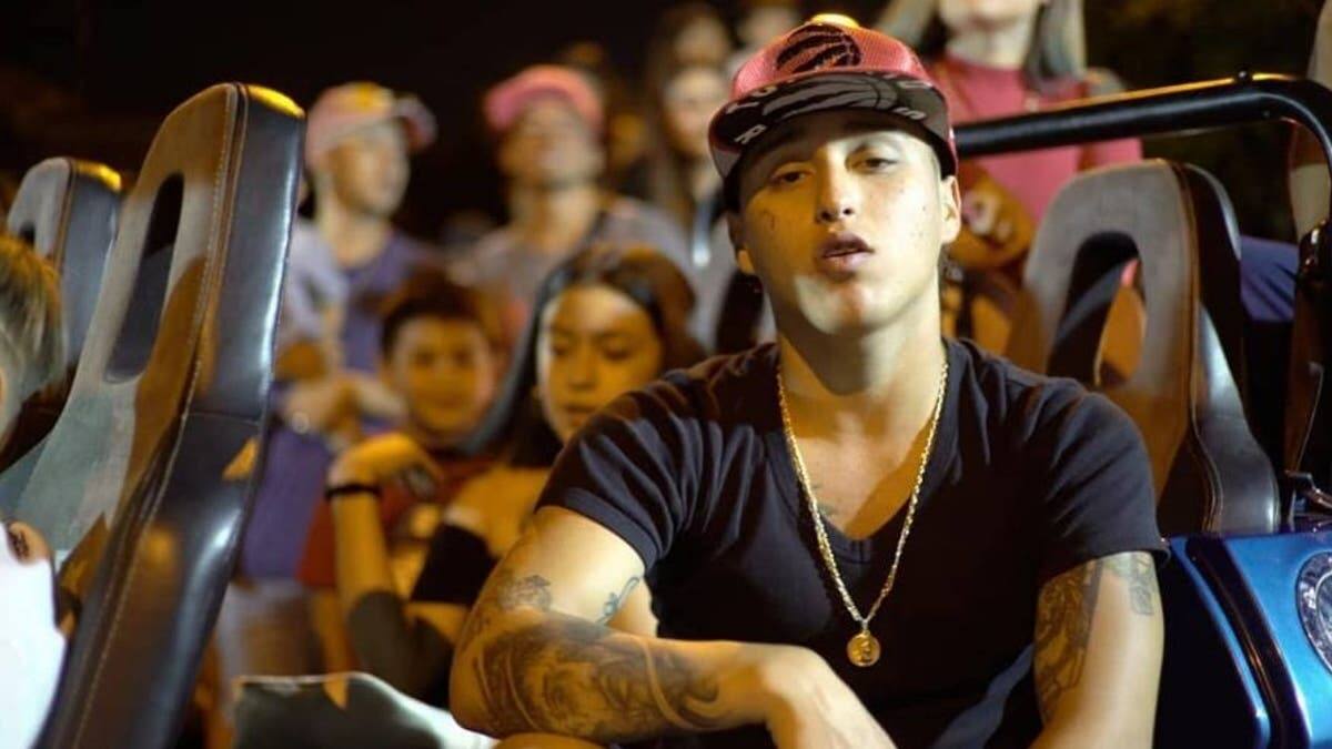 Show clandestino de Pablo Chill-E en La Granja convocó a cerca de 100 personas