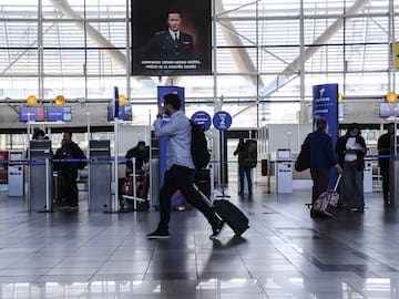 Cambia para siempre la forma de llegar al Aeropuerto de Santiago o retornar a casa: Uber y Transvip lo hacen oficial