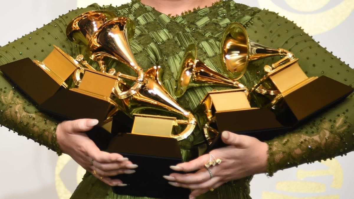 Premios Grammy anuncian una cláusula de inclusión para su edición 2022