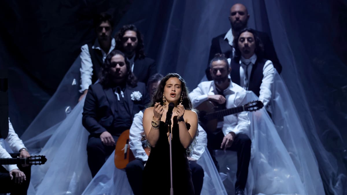 Rosalía reprograma conciertos en Miami y Orlando tras enfrentar un problema familiar