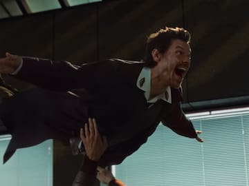 Harry Styles revela el tracklist de su nuevo álbum "Kiss All The Time. Disco, Occasionally."