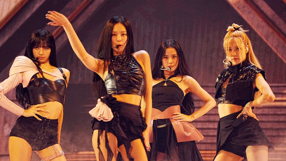 BLACKPINK celebra su 10° aniversario en medio de la polémica: Jisoo se disculpa con los fans tras las críticas por el evento conmemorativo