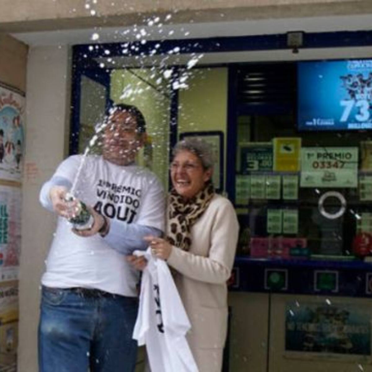 Hombre ganó la lotería, cobró el premio y al otro día murió