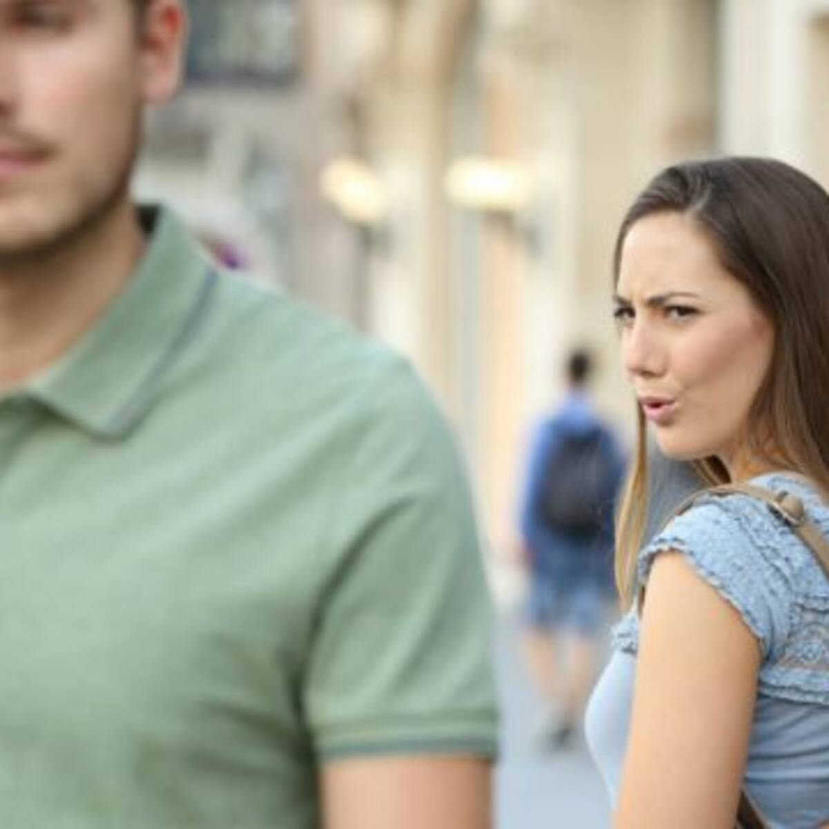 Al menos el 50% de las mujeres tienen un «hombre de reserva» como plan B en su relación