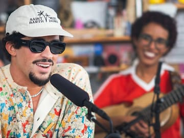 ¡Un hito más para el listado! Bad Bunny llega con sus grandes éxitos a Tiny Desk Concert