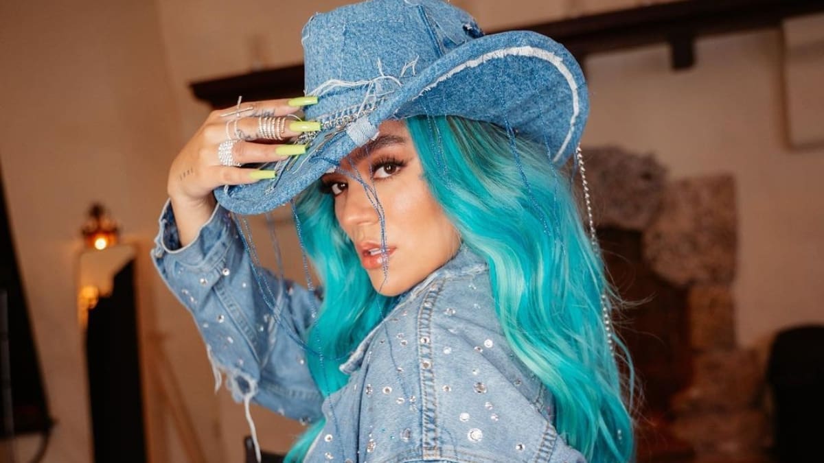 ¡Todo un makinón musical! Así fue el show de Karol G por Facebook Live