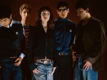 #Vitrina40 de Lollapalooza Chile 2026: La presentación más importante en la carrera de la banda alternativa chilena "Anttonias"