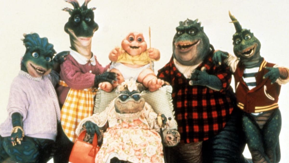 ¡Se nos cayó el carnet! Disney + trae de vuelta la serie noventera «Dinosaurios»
