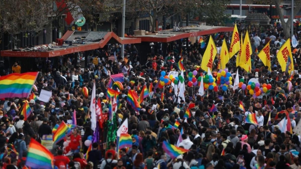 Marcha del Orgullo 2026 en Santiago: Conoce desvíos de tránsito y el recorrido de la movilización