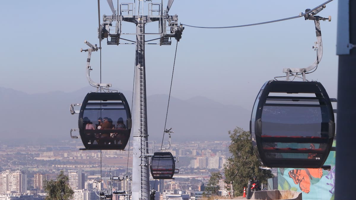 Cada 12 segundos y con wifi: así funcionará el Teleférico Bicentenario que abrirá en 2027