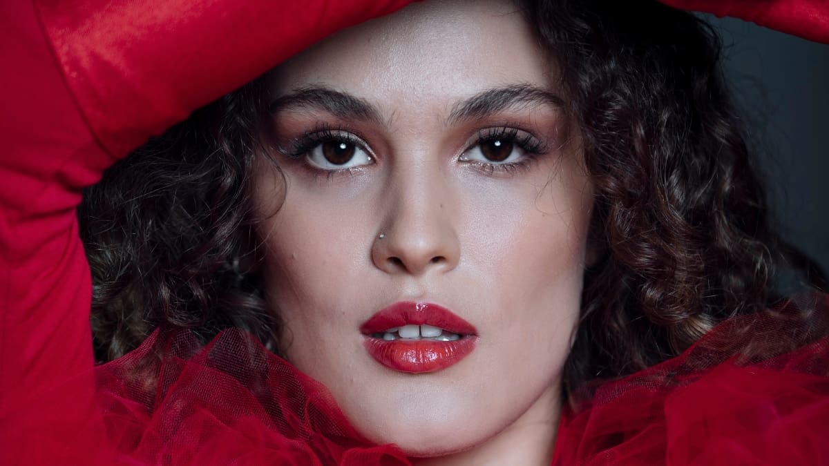 #PonleOreja Sharon Mor estrenó su nuevo single «Un Beso»