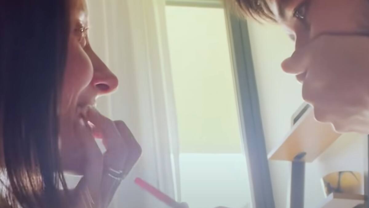 ¿Por qué el hijo de Evaluna y Camilo se llamará Índigo?