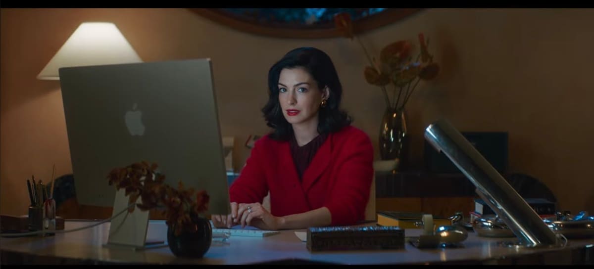 CL - Anne Hathaway