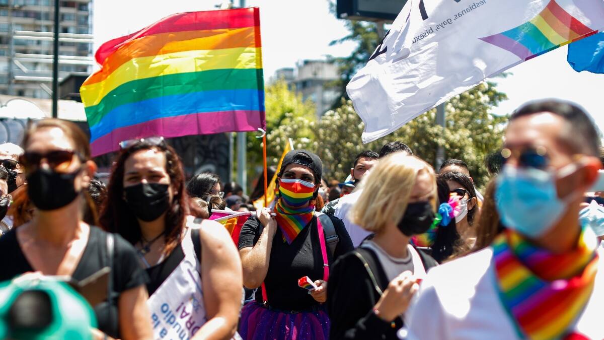 La marcha del orgullo LGBTIQ+ se tomó las calles de Santiago