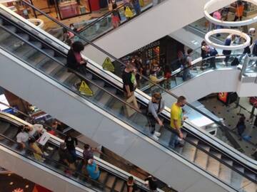 Año Nuevo 2025: ¿A qué hora cierra el comercio este 31 de diciembre?