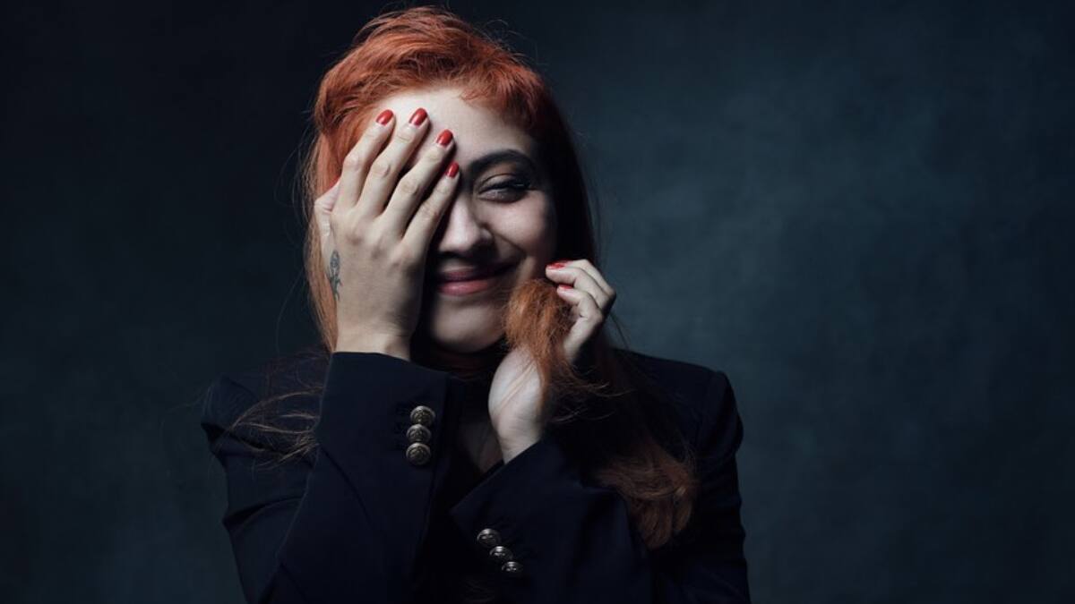 Mon Laferte conmueve con antiguos registros de su primer mes de embarazo