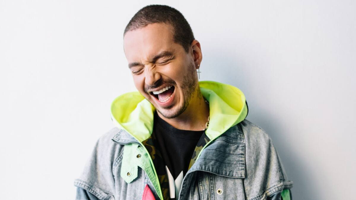 J Balvin celebra su cumpleaños estrenando su nuevo tema «7 de Mayo»