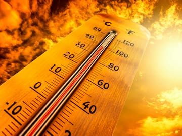 Máximas de hasta 36°C: Senapred declara alerta roja en la Región Metropolitana por calor extremo