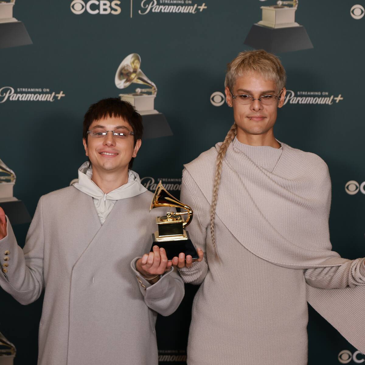 La razón por la que CA7RIEL & Paco Amoroso siguen siendo grandes íconos de la reinvención: Ya abrieron el telón hacia su nueva era "FREE SPIRITS"