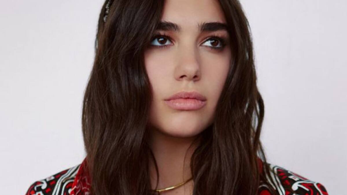 Así lloró Twitter la ausencia de Dua Lipa en Lollapalooza Chile