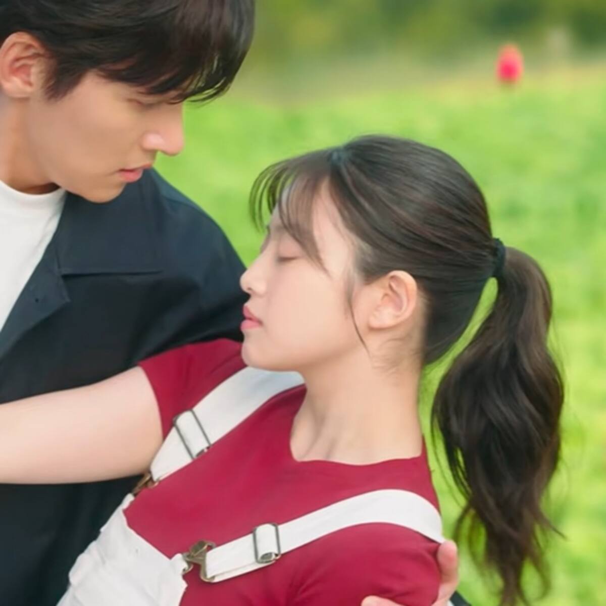 Una isla, unas fresas y un amor inesperado: así es el nuevo drama romántico de Ji Chang-wook