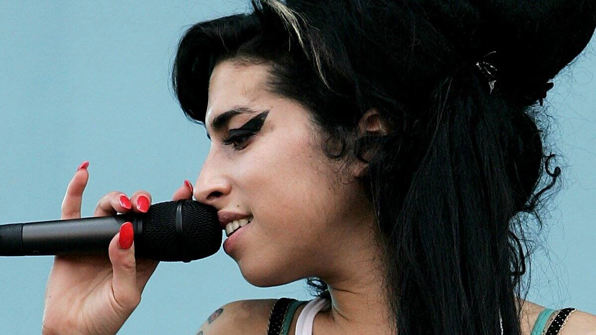 A una década de la partida de Amy Winehouse: 10 cosas que no sabías sobre ella