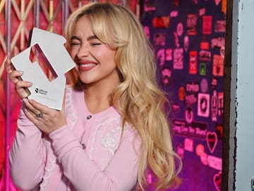 El notable hito de Sabrina Carpenter en las listas musicales de Reino Unido