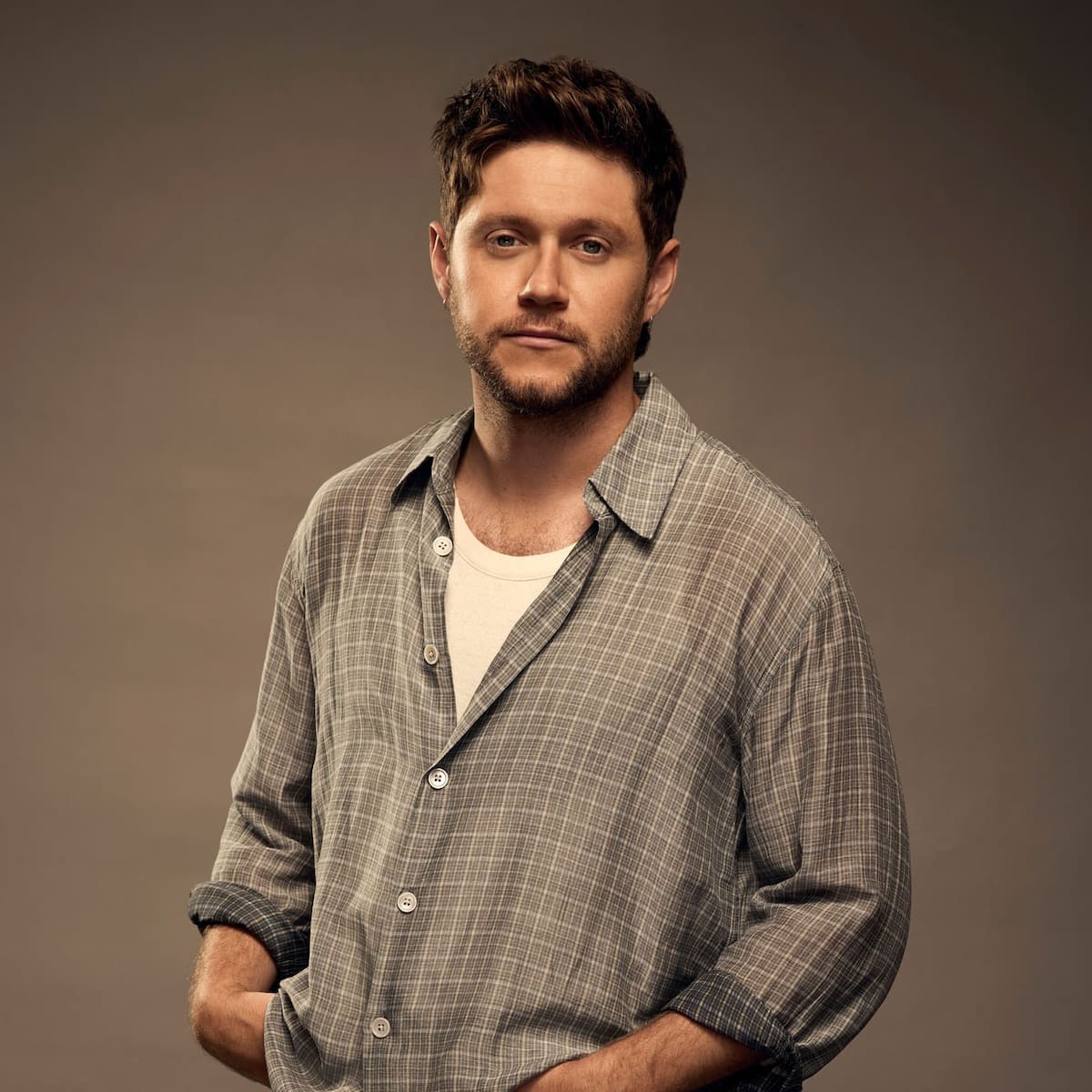 La cena de su vida: Niall Horan nos invita a conocer la profundidad de sus emociones en "Dinner Party"