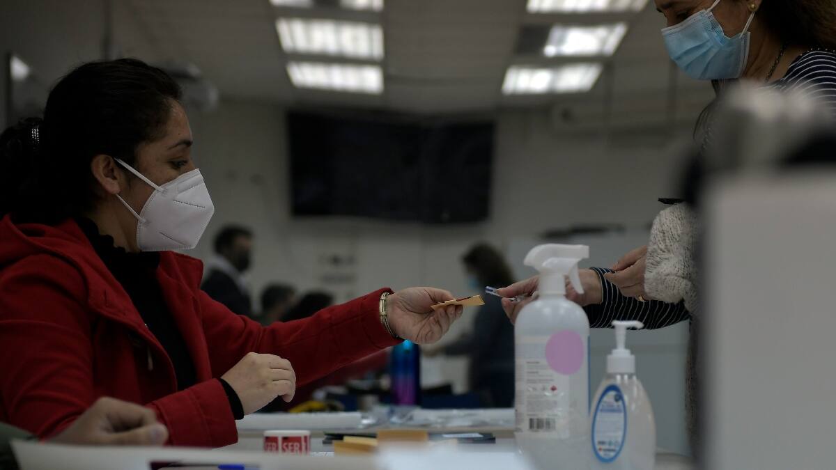 Elecciones 2021: ¿Puedo votar con mi carnet o pasaporte vencido?