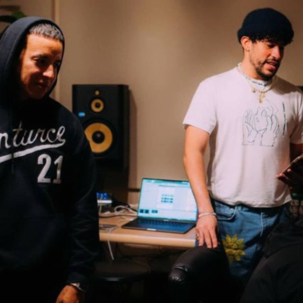 ¿Le cede el trono?: Daddy Yankee felicita a Bad Bunny por su nuevo álbum