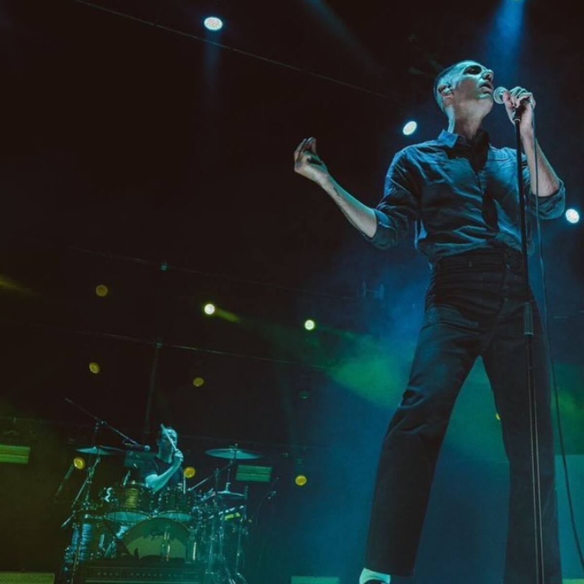 Alex Anwandter celebra 20 años de trayectoria en Movistar Arena 2026: Fecha y venta de entradas