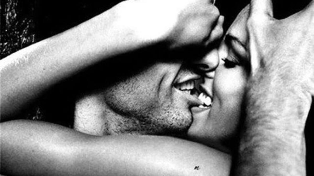 Las mejores historias sexuales ganan condones por un año