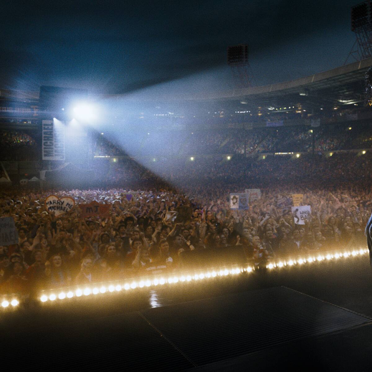 "Michael" se corona en Chile: la biopic del "Rey del Pop" hace historia en su estreno