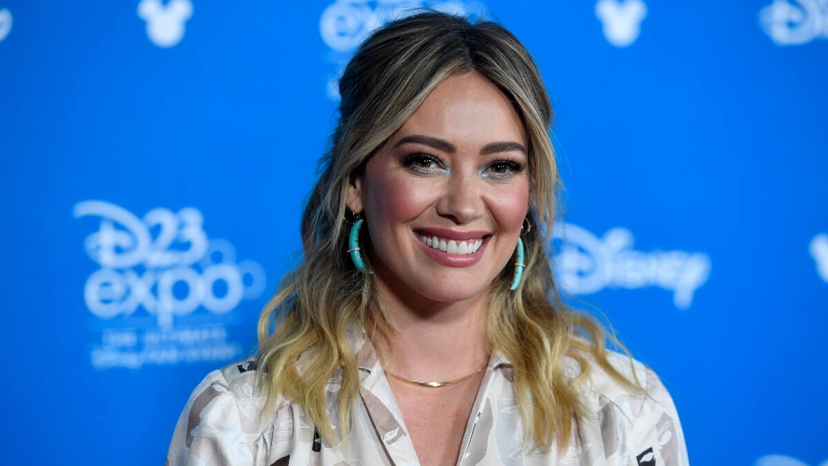¡Pelo verde! Hilary Duff cambió el color de su cabello por accidente