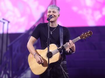 Kidd Voodoo debuta en el tercer lugar global de Spotify con “Satirología, Vol.3″