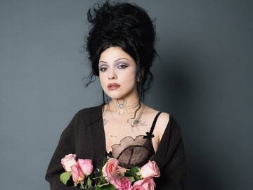 Mon Laferte hace historia: Es la primera artista chilena nominada a los Premios Grammy 2025