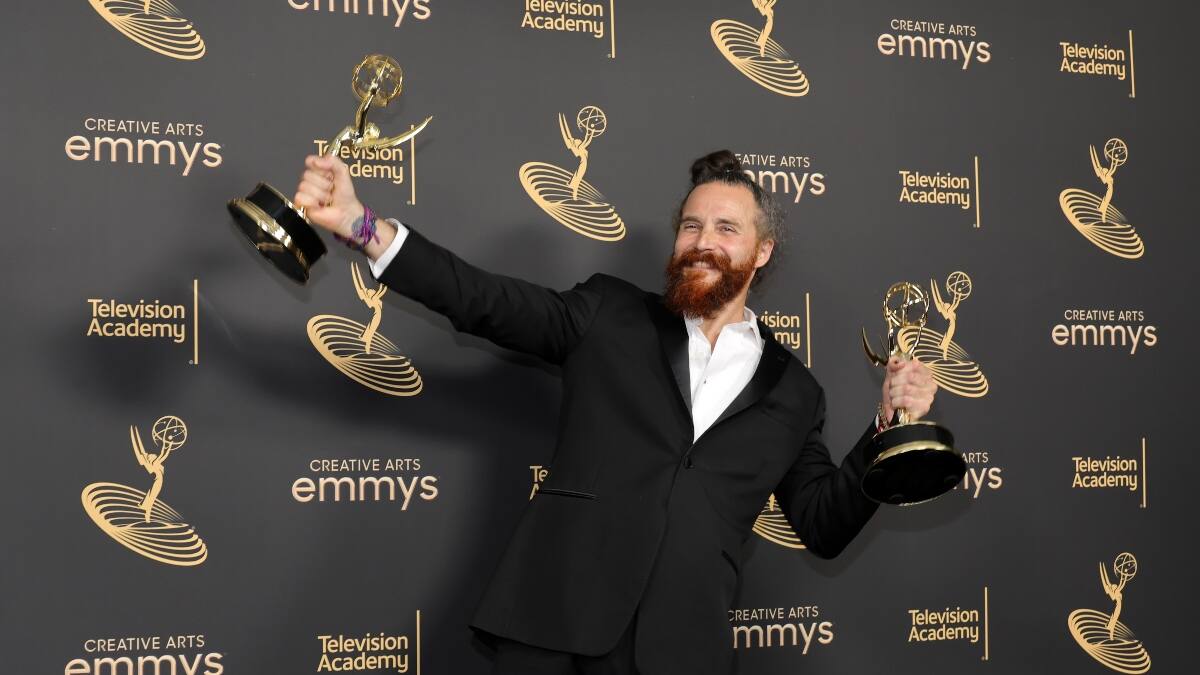 Premios Emmy 2022: Chileno Cristóbal Tapia de Veer se llevó dos galardones