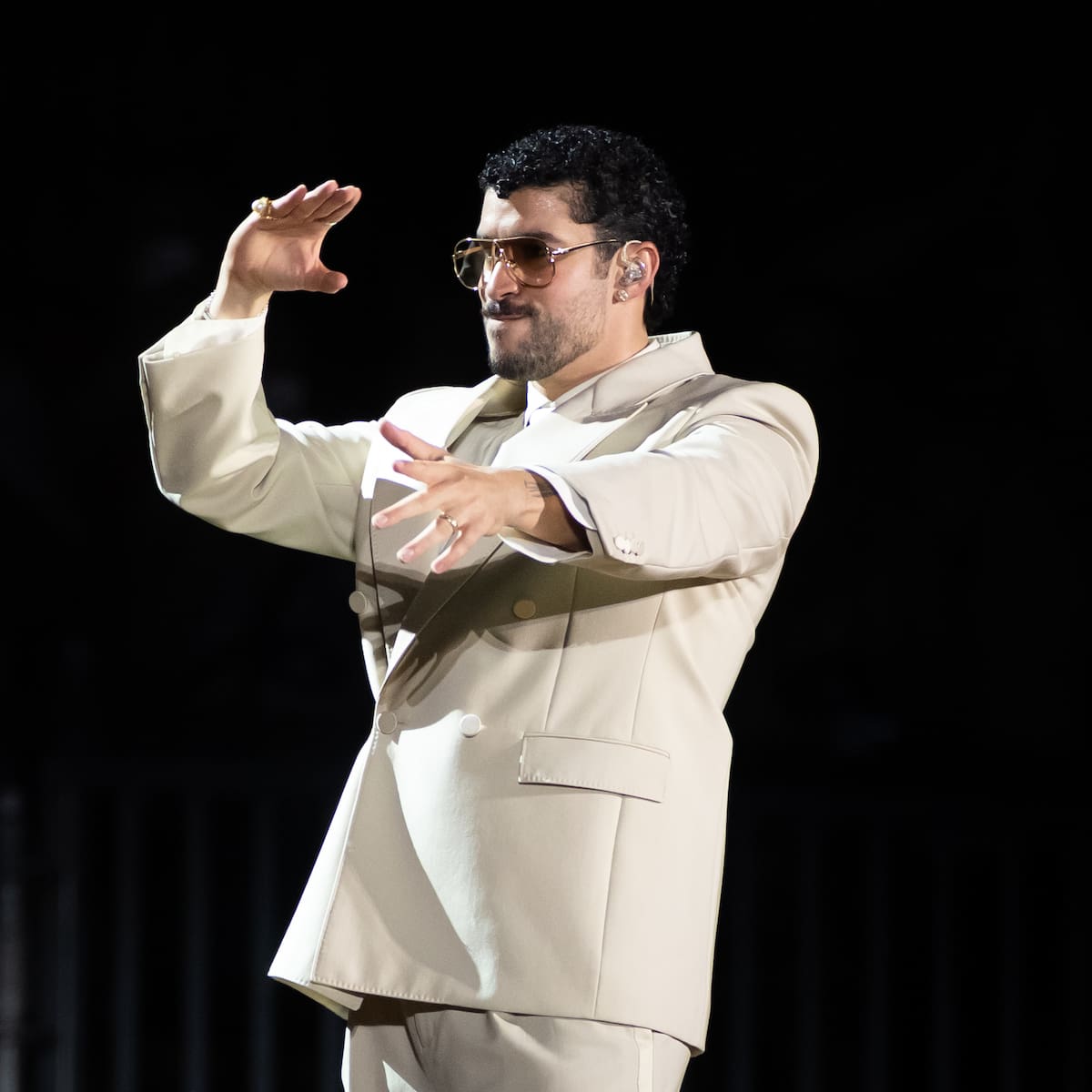 ¡Lo que tanto pidió Chile! Bad Bunny sorprende cantando solicitado éxito sorpresa para cerrar su "Debí Tirar Más Fotos World Tour"