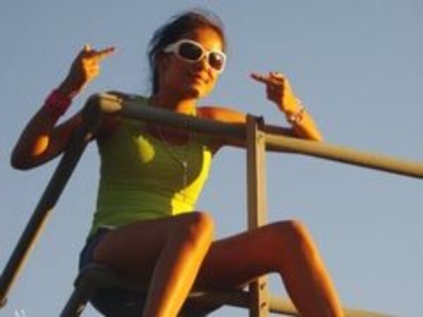 Instagram @karolg</a>