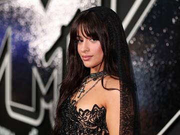 Camila Cabello se refiere a su canción filtrada "Only Told The Moon"