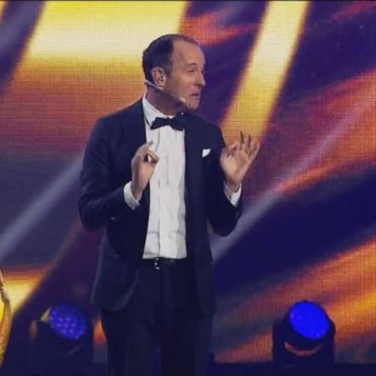 Stefan Kramer la rompió con sus imitaciones a actores y políticos chilenos en los Premios Caleuche