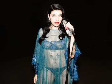 Cazzu planta cara al desamor con "Balada Malvada", su nuevo sencillo